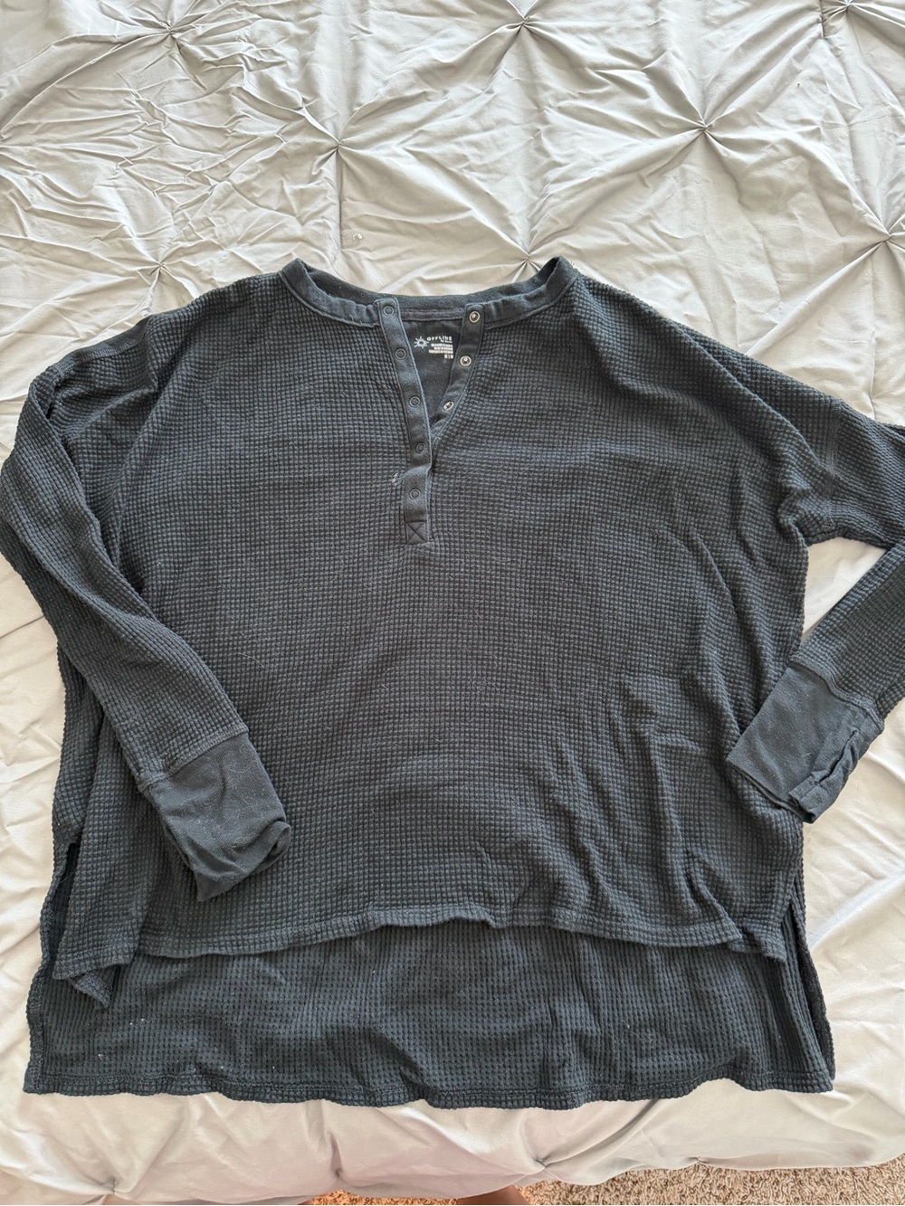 OFFLINE by Aerie Wow! black waffle knit Henley long sleeve t-shirt size M